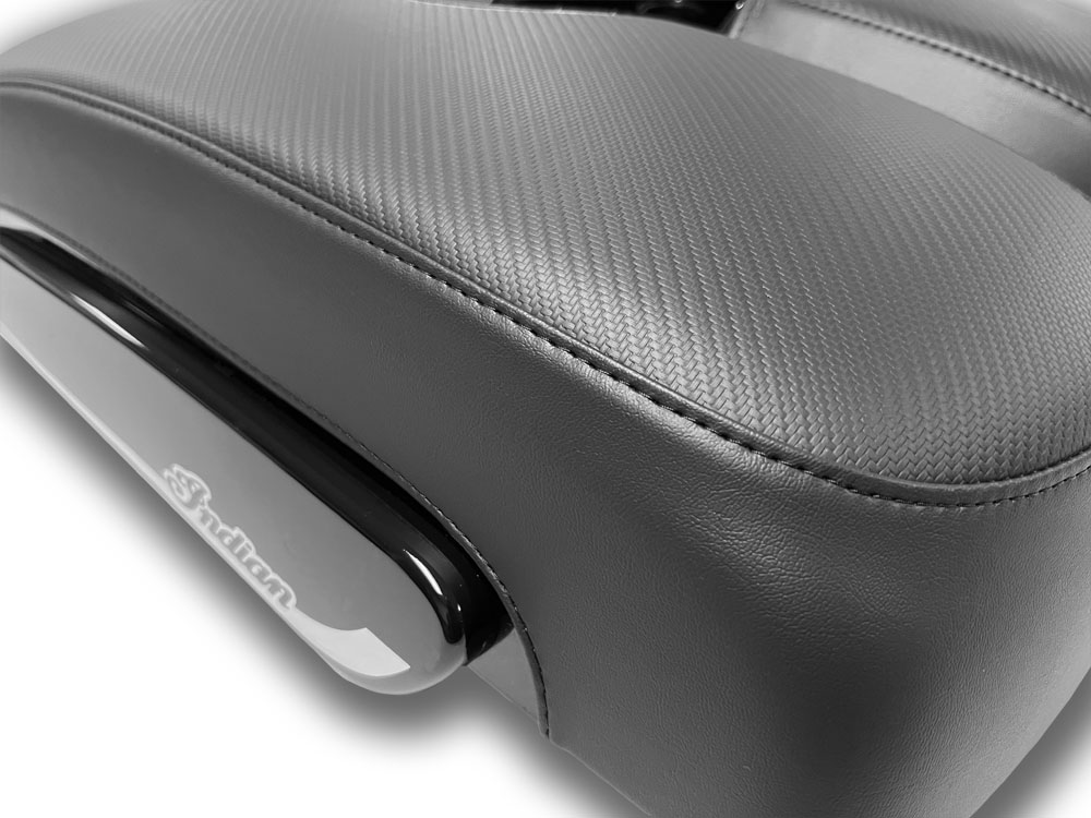 Carbon Fiber Black Close